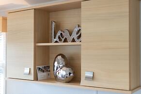 Inside No. 9 Retreat