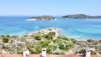 Nereus Apts by halu Villas