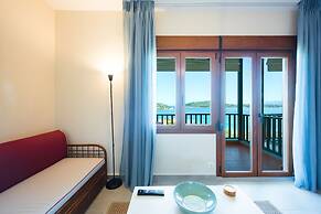 Nereus Apts by halu Villas