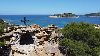 Nereus Apts by halu Villas