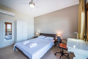 Nereus Apts by halu Villas