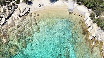 Nereus Apts by halu Villas