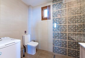 Nereus Apts by halu Villas