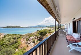 Nereus Apts by halu Villas