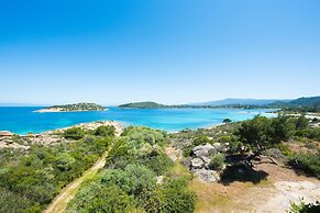 Nereus Apts by halu Villas