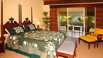 The Cliffs at Princeville by VRHost