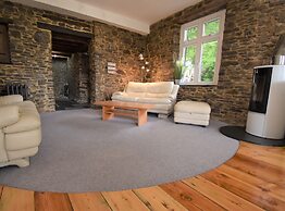 Stunning 6-bed House With Huge Garden on Dartmoor