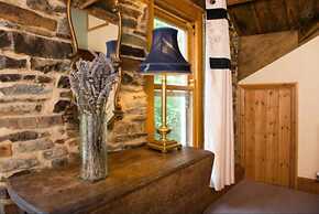 Stunning 6-bed House With Huge Garden on Dartmoor