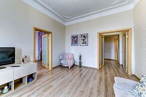 Spacious apartments Vesta on Ligovsky