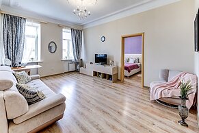 Spacious apartments Vesta on Ligovsky