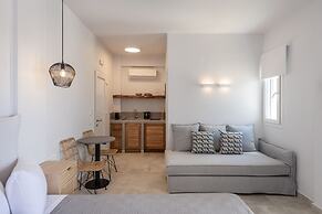 Drios Luxury Studios