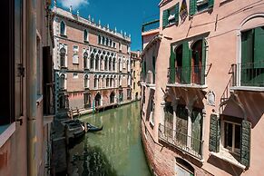 San Marco Boutique Canal View