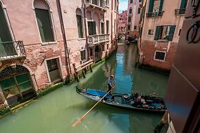 San Marco Boutique Canal View