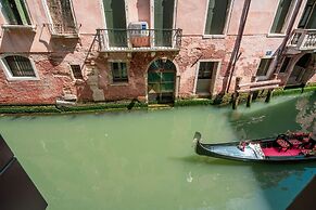 San Marco Boutique Canal View
