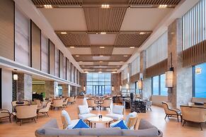 Holiday Inn Resort Mengding Mountain by IHG