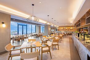 Holiday Inn Resort Mengding Mountain by IHG