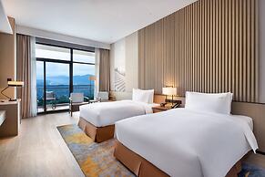 Holiday Inn Resort Mengding Mountain by IHG