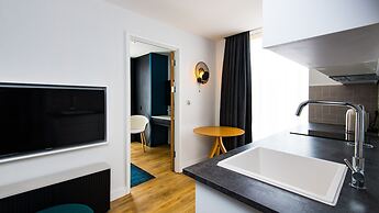 Staybridge Suites Cardiff by IHG
