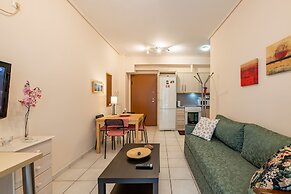 Flat in central location with pr parking