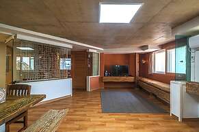 Geoje Badatga, Aesop Ajeossine jip