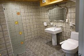 Geoje Badatga, Aesop Ajeossine jip