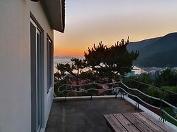 Geoje Badatga, Aesop Ajeossine jip