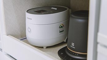 Jeju Hi Mom Kids Family Pension Black