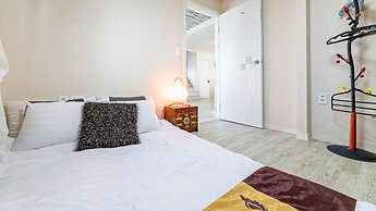 Jeju Kkothyanggi Badasori Pension