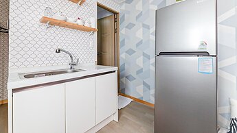 Jeju Kkothyanggi Badasori Pension