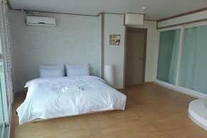 Gapyeong Clubviva Spa Pension