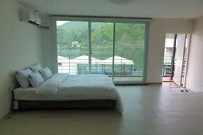 Gapyeong Clubviva Spa Pension