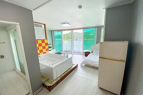 Gapyeong Clubviva Spa Pension