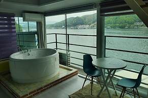 Gapyeong Clubviva Spa Pension