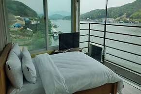 Gapyeong Clubviva Spa Pension