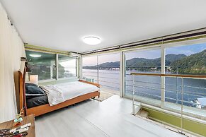 Gapyeong Clubviva Spa Pension