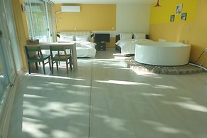 Gapyeong Clubviva Spa Pension