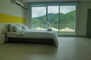 Gapyeong Clubviva Spa Pension