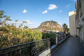 Seogwipo Dobitnarae Resort