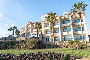 Seogwipo Dobitnarae Resort