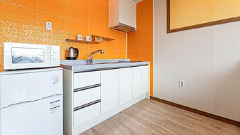 Seogwipo Dobitnarae Resort