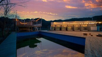 Gapyeong Yeoldudal Spapension&camping