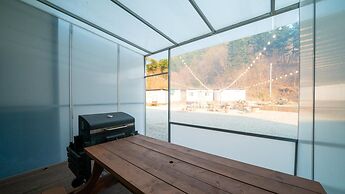 Gapyeong Yeoldudal Spapension&camping