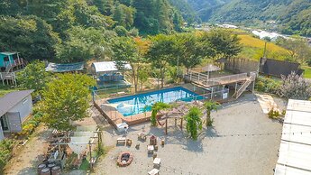 Gapyeong Yeoldudal Spapension&camping