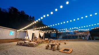 Gapyeong Yeoldudal Spapension&camping