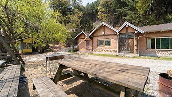 Yangpyeong Santa Pension