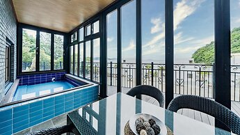 Namhae Yanghwa Seaside Pension