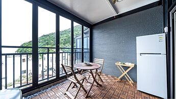 Namhae Yanghwa Seaside Pension