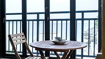 Namhae Yanghwa Seaside Pension