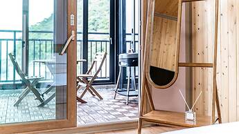 Namhae Yanghwa Seaside Pension