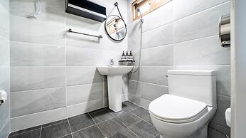 Namhae Yanghwa Seaside Pension